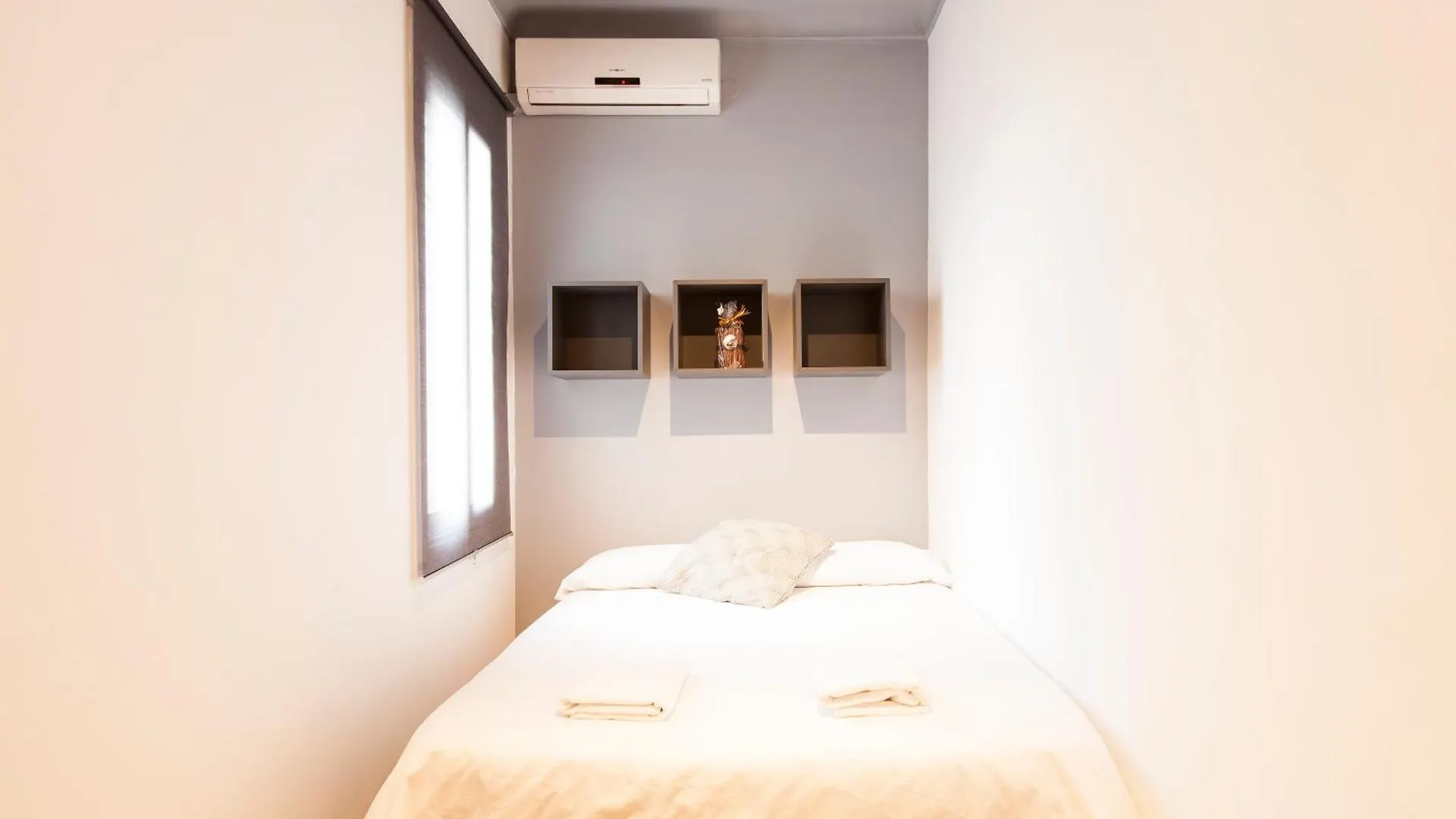 Ab Sagrada Familia Comfort Apartments Barcelona 0*,